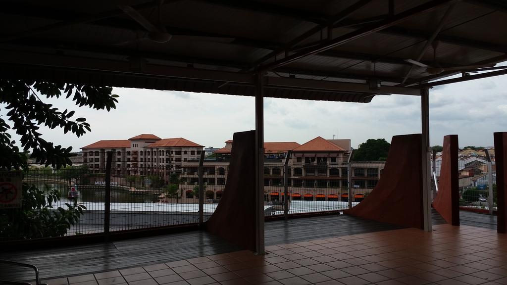艾尔迪斯塔德乌斯酒店 Malacca 外观 照片