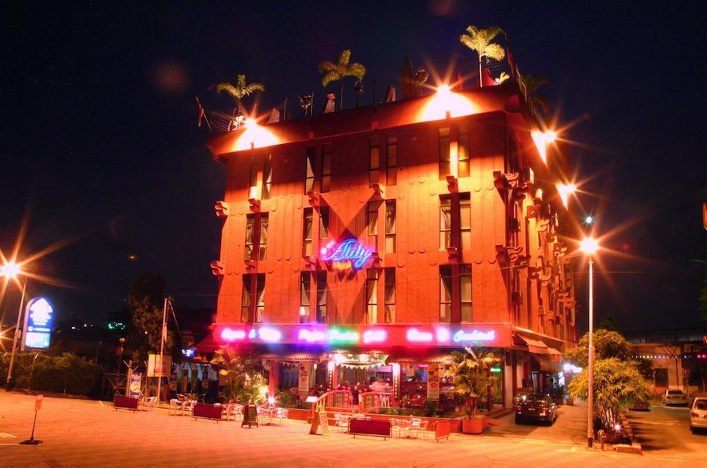 艾尔迪斯塔德乌斯酒店 Malacca 外观 照片